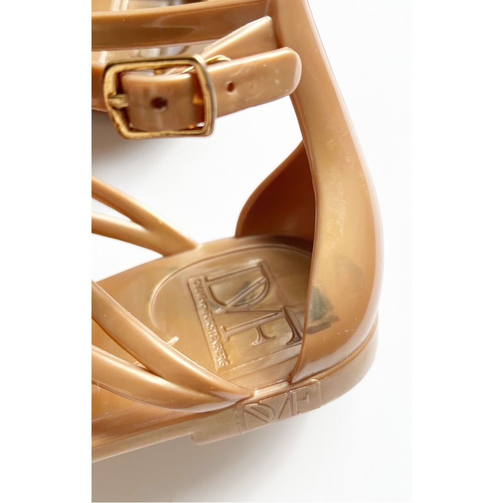 Diane Von Furstenburg Jaya bronzed gold jelly sandals sz 7 - Picture 9 of 9
